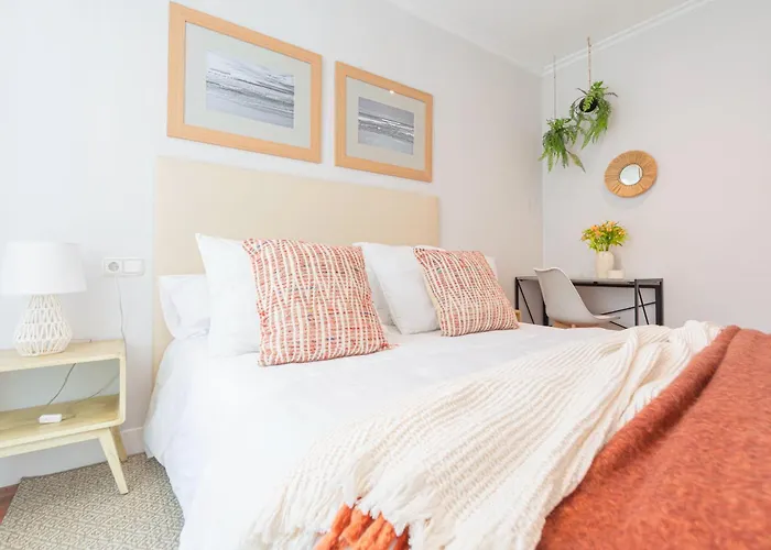 Lägenhet Center⎮3 Bedrooms⎮free Wifi *